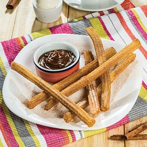 Churros com doce de leite